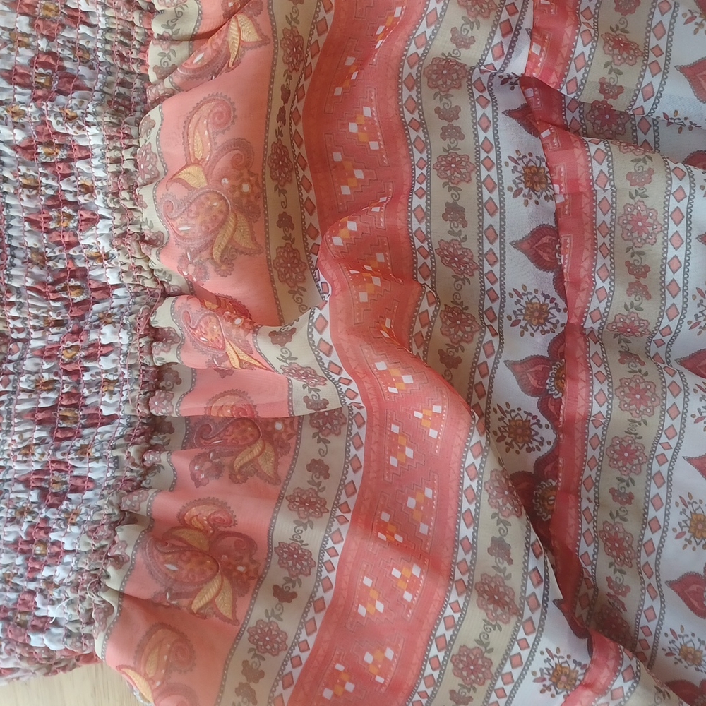 Dress and 2 tops bundle XL Selena Gomez - Picture 11 of 14